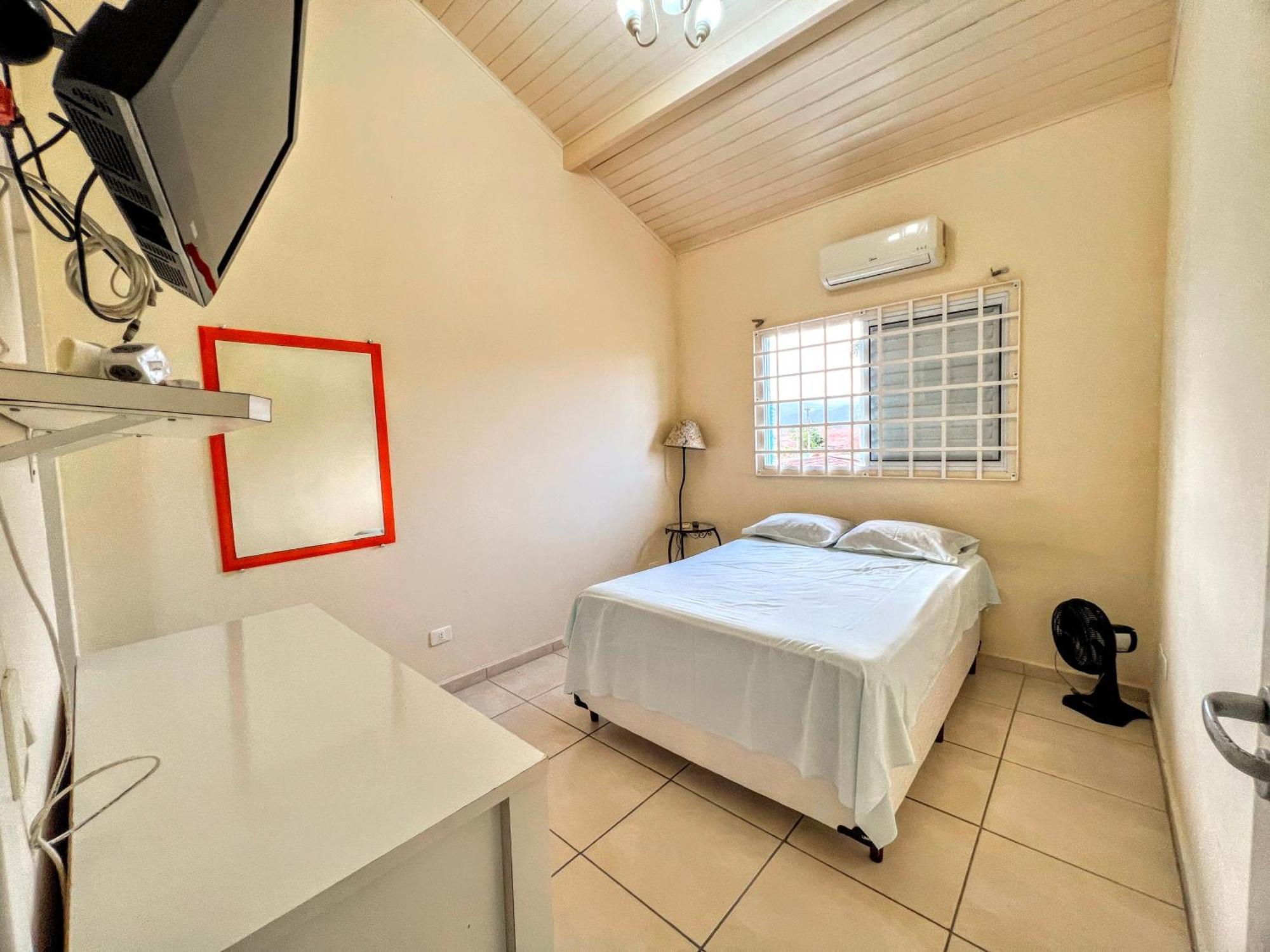 Mansao Azul Bed & Breakfast Caraguatatuba Exterior photo